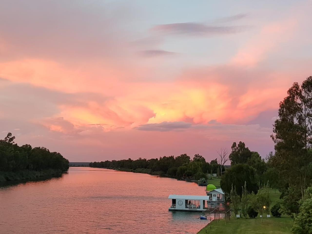 Broadwater River Estate Douglas Kültér fotó